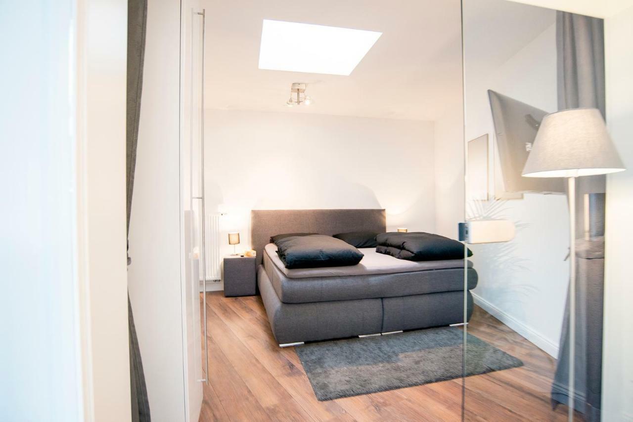White Lofty Und White Studio Düsseldorf Extérieur photo