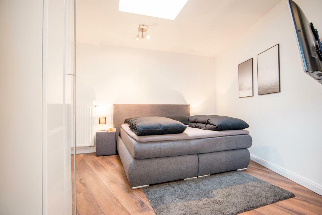 White Lofty Und White Studio Düsseldorf Extérieur photo